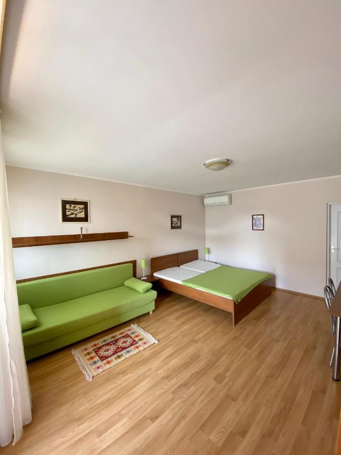 Apartmanovy Dom Flora Veľký Meder Εξωτερικό φωτογραφία